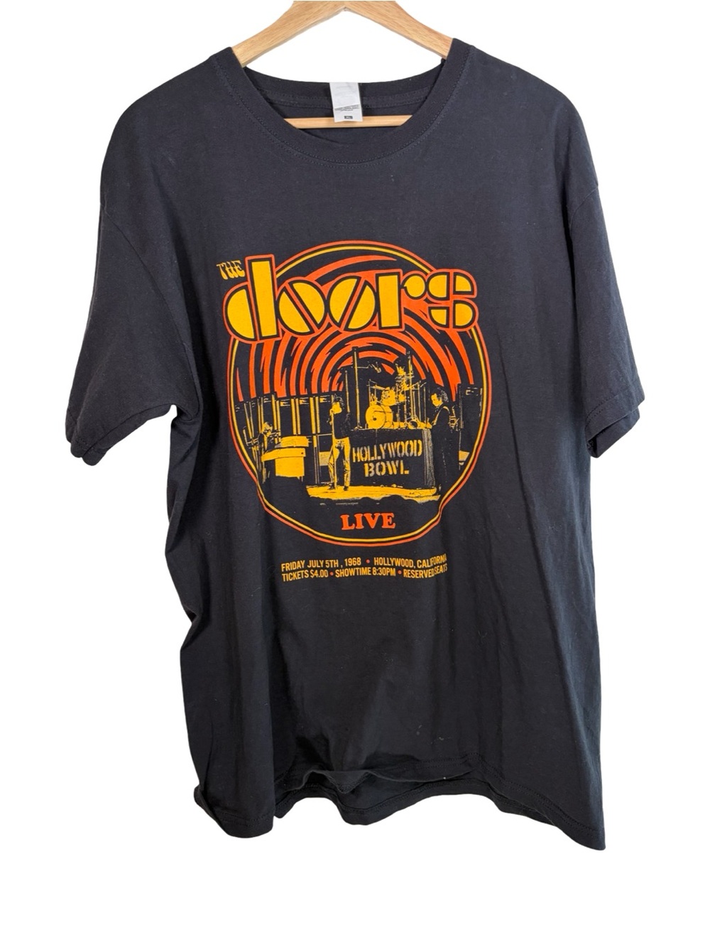 Fruit of the loom retro the Doors Hollywood Bowl Live Graphic Tee - Black
